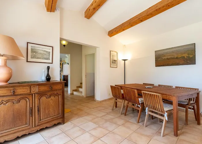 Du Temple By Interhome * Le Lavandou